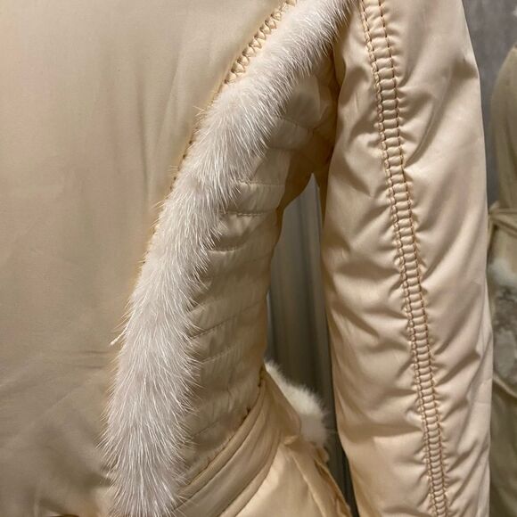 Roccobarocco real mink detailed puffer jacket, size 6 - Picture 11 of 15